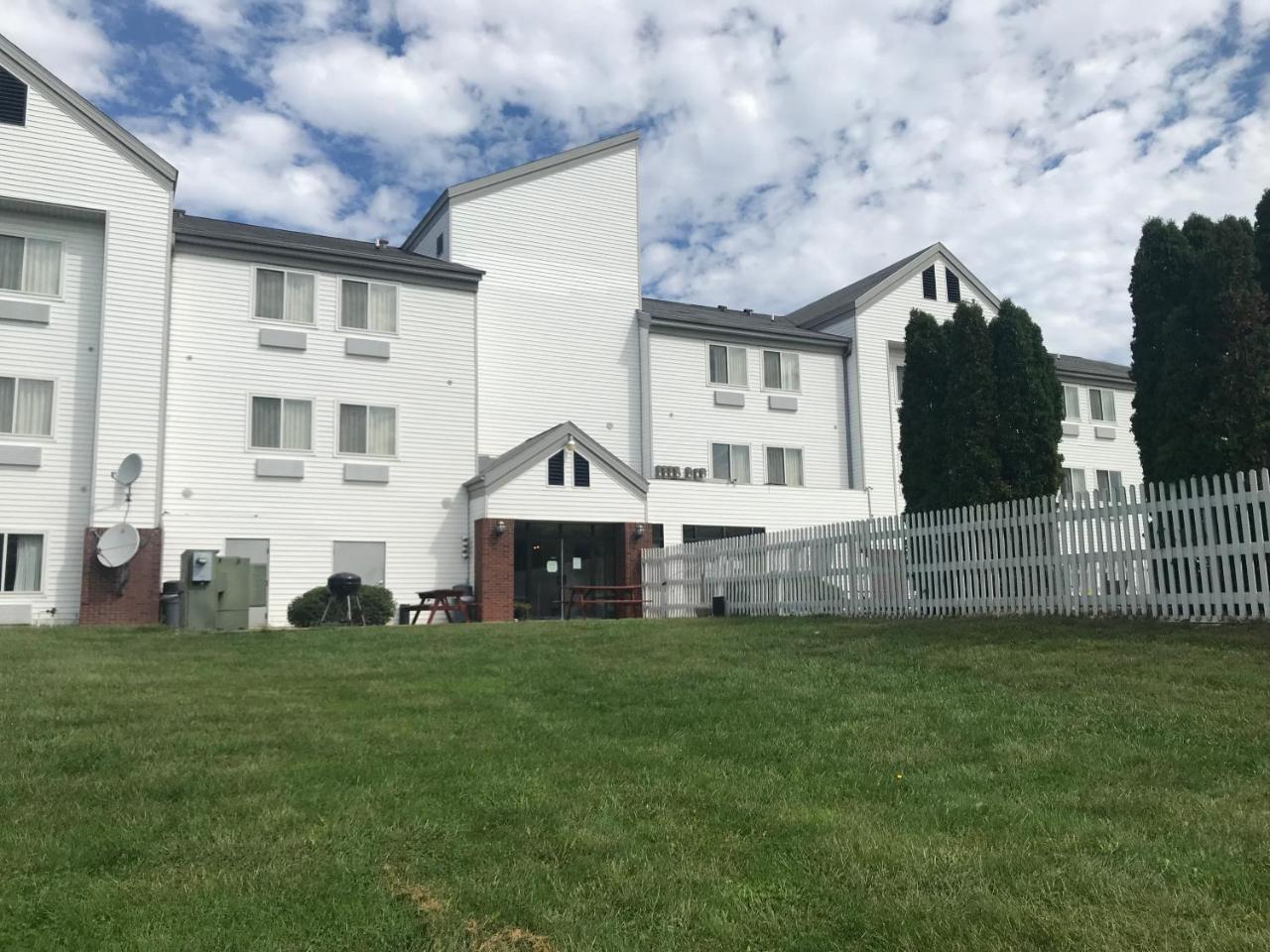 Gasthof Amish Village Inn Montgomery المظهر الخارجي الصورة